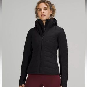 Lululemon Another Mile Jacket in black size 8, NWT.